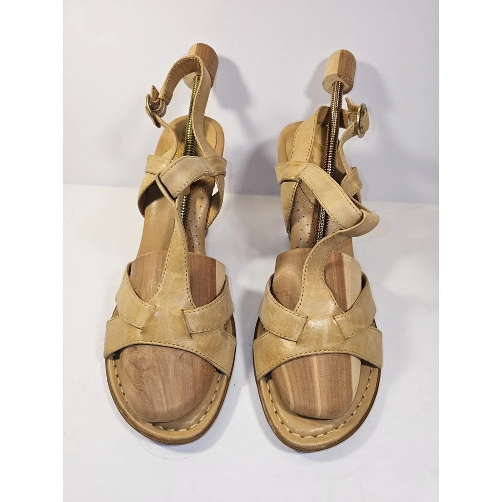 BORN CROWN US 8 Gold Leather Platform High Heel‎ Sandals Shoes Open Toe